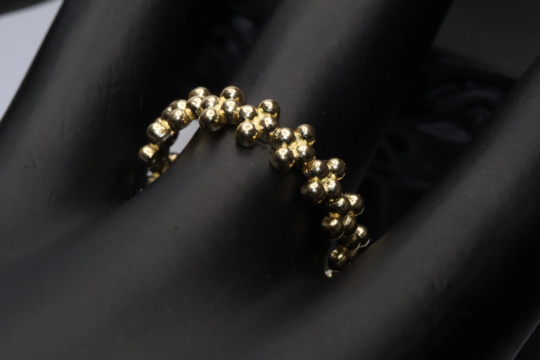 Anillo de Bolitas