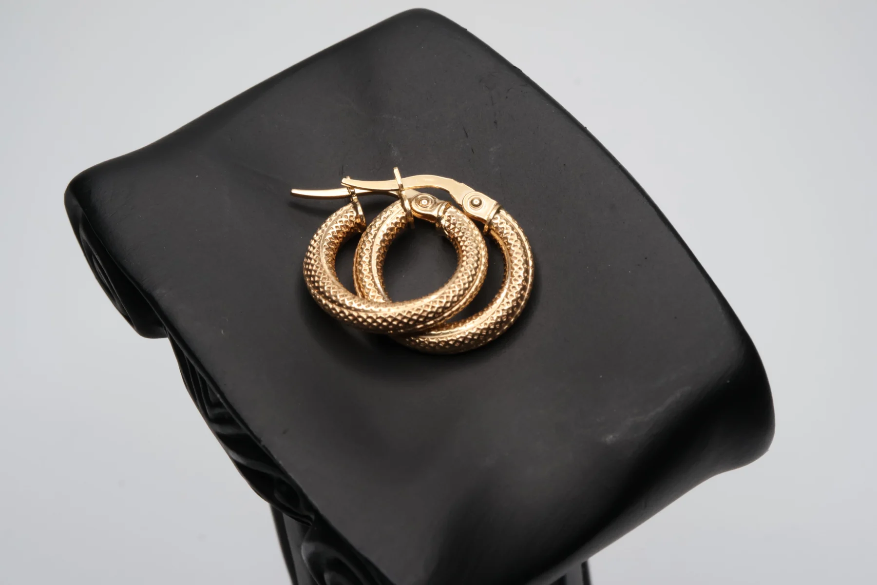 Argollas con Diseño Pequeñas