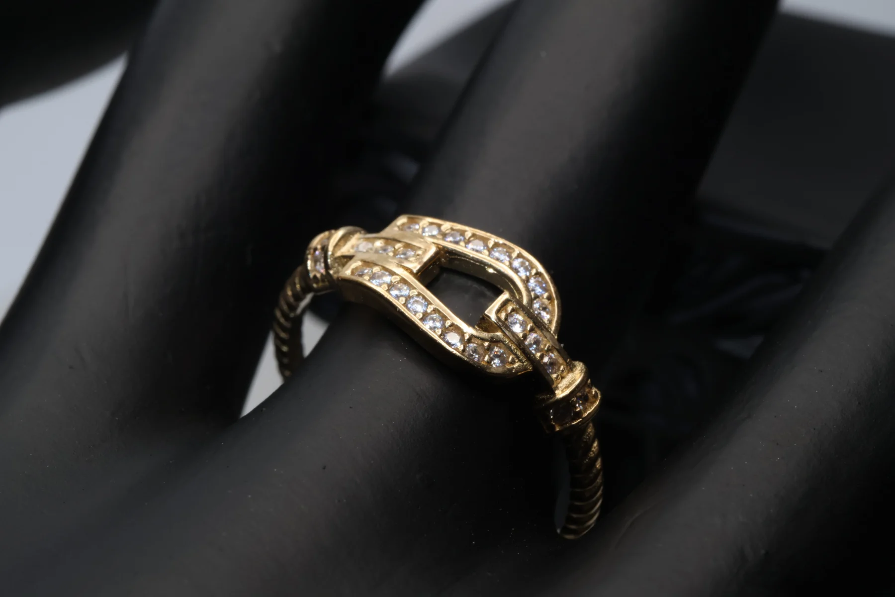 Anillo de Herradura